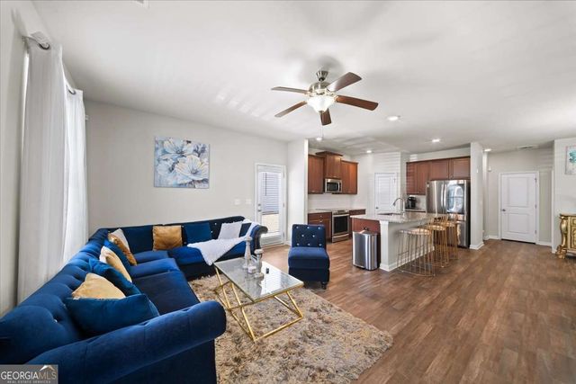 1214 Hawthorne Trail, Atlanta, GA 30344