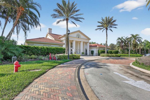12932 SW Lake Fern Circle, Port St. Lucie, FL 34987