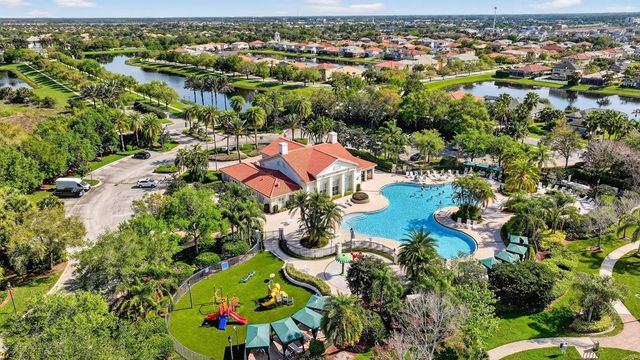 12932 SW Lake Fern Circle, Port St. Lucie, FL 34987