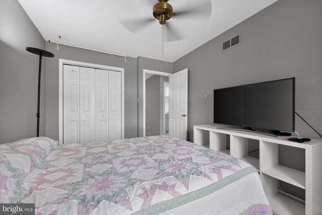 1606 COUNTRYSIDE LN, West Norriton, PA 19403