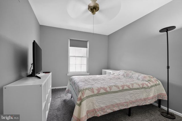 1606 COUNTRYSIDE LN, West Norriton, PA 19403