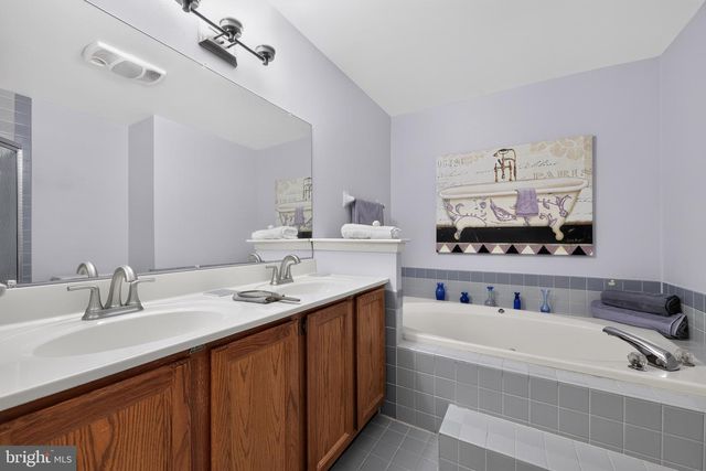 1606 COUNTRYSIDE LN, West Norriton, PA 19403