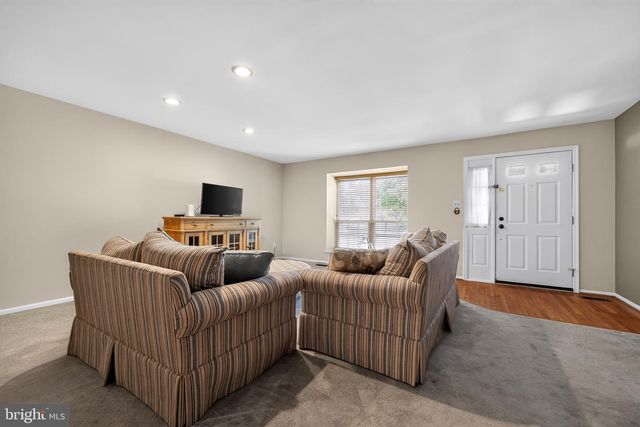 1606 COUNTRYSIDE LN, West Norriton, PA 19403