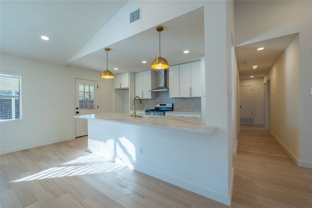 2958 Talisman Drive, Dallas, TX 75229