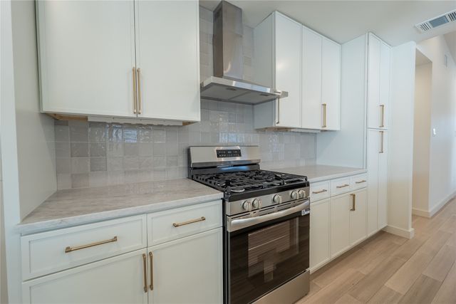 2958 Talisman Drive, Dallas, TX 75229