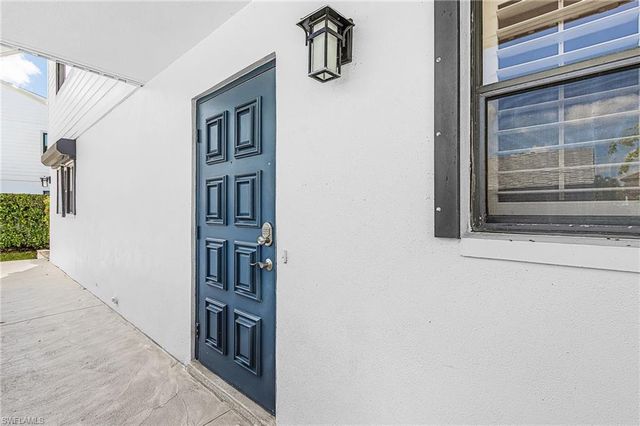 1312 Chesapeake AVE B1, Naples, FL 34102