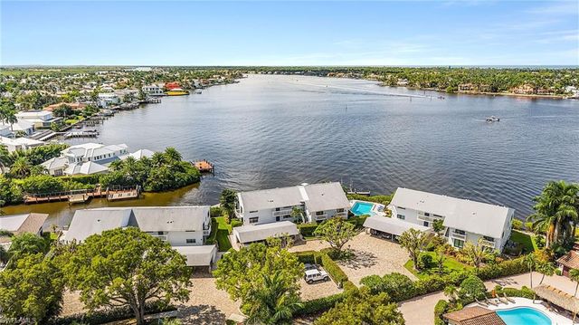 1312 Chesapeake AVE B1, Naples, FL 34102