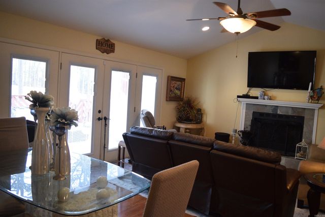 143 Rock Hill Rd, Fairfield Bay, AR 72088