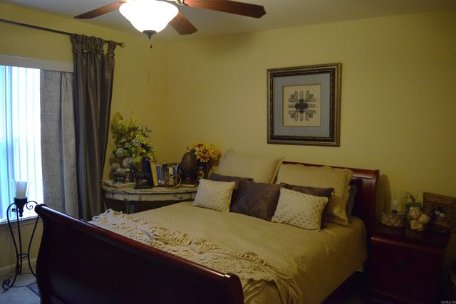 143 Rock Hill Rd, Fairfield Bay, AR 72088