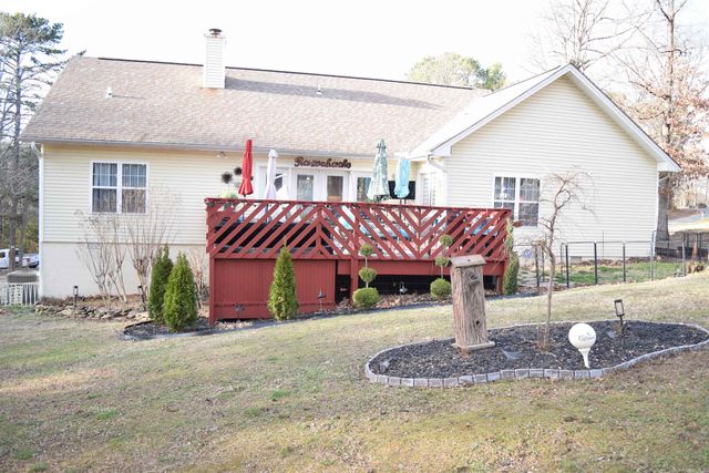 143 Rock Hill Rd, Fairfield Bay, AR 72088