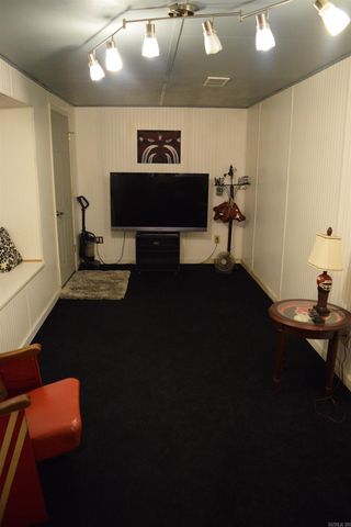 143 Rock Hill Rd, Fairfield Bay, AR 72088