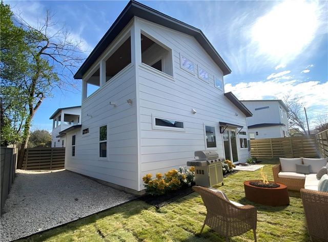 6100 Ponca ST 2, Austin, TX 78741