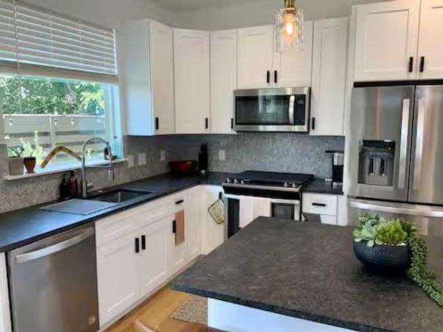 6100 Ponca ST 2, Austin, TX 78741