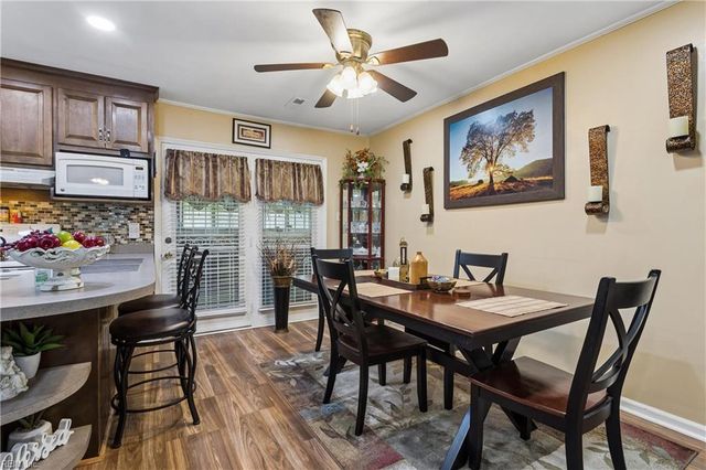 25 Old Church CIR, Portsmouth, VA 23703