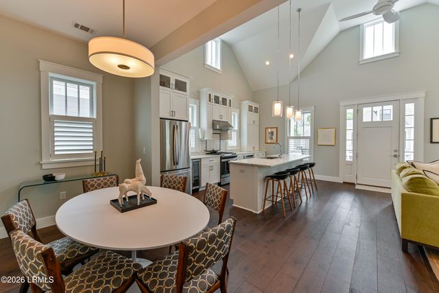 13 Hamlet Row, Beaufort, SC 29906