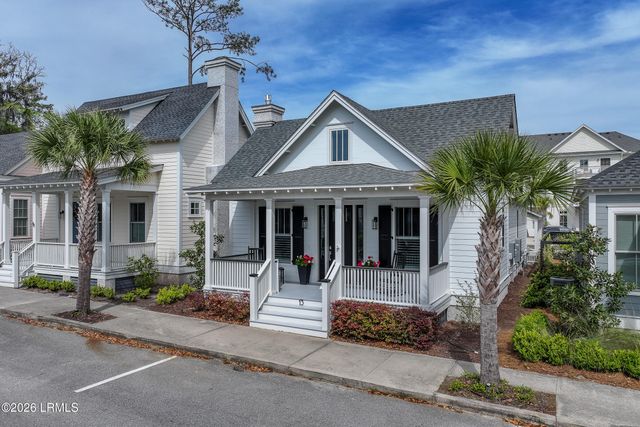13 Hamlet Row, Beaufort, SC 29906