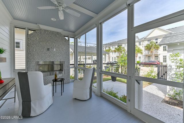 13 Hamlet Row, Beaufort, SC 29906