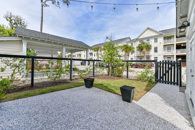 13 Hamlet Row, Beaufort, SC 29906
