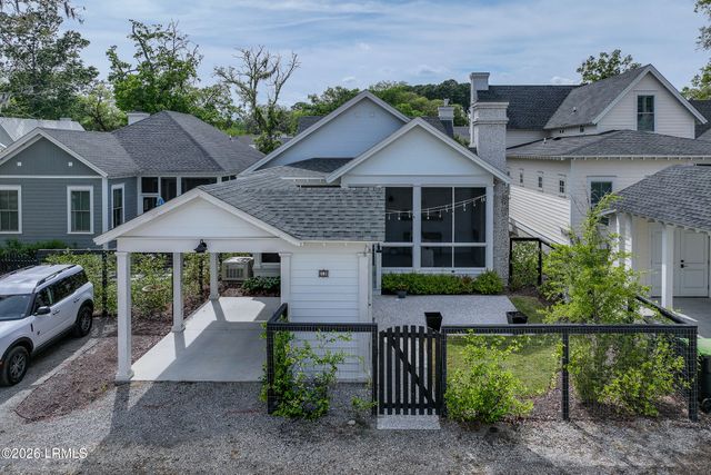 13 Hamlet Row, Beaufort, SC 29906