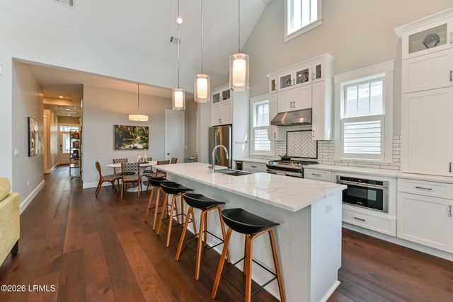 13 Hamlet Row, Beaufort, SC 29906