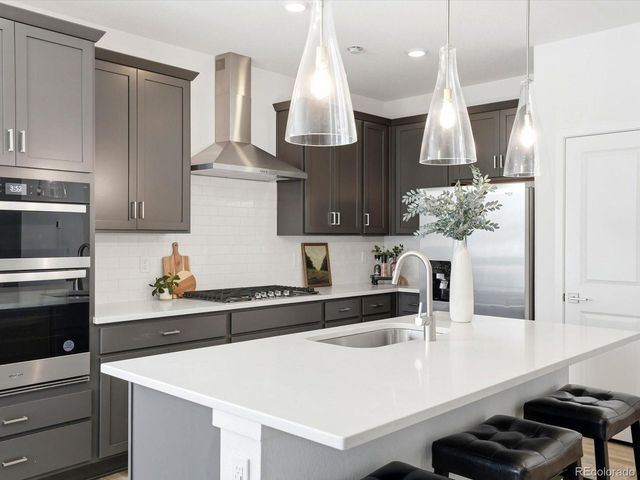 9719 Browns Peak Cir, Littleton, CO 80125