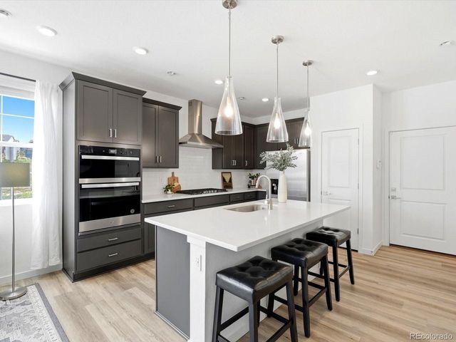 9719 Browns Peak Cir, Littleton, CO 80125