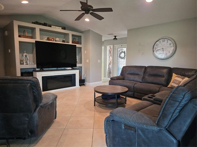 1405 STRADA D ARGENTO, Venice, FL 34292