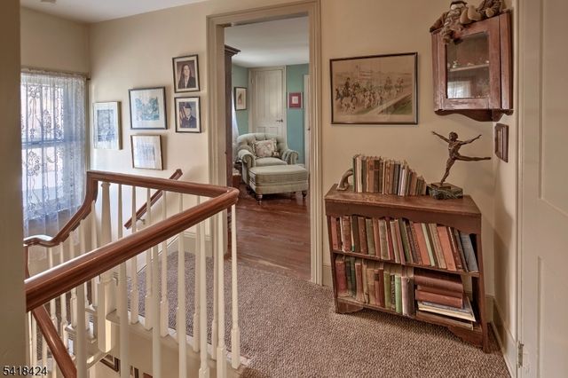 11 Halstead St, Clinton Town, NJ 08809