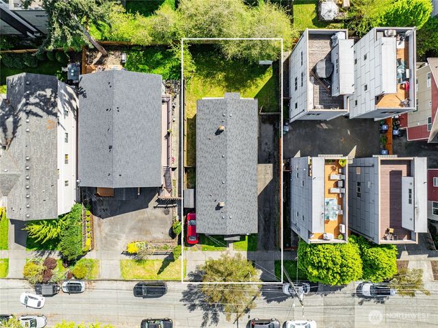 2827 SW Nevada Street, Seattle, WA 98126