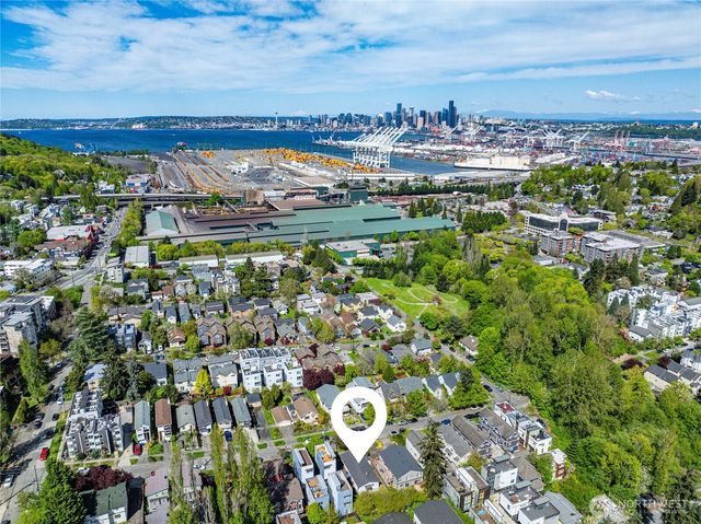 2827 SW Nevada Street, Seattle, WA 98126
