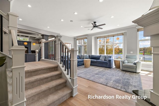 15074 Mercury Drive, Grand Haven, MI 49417
