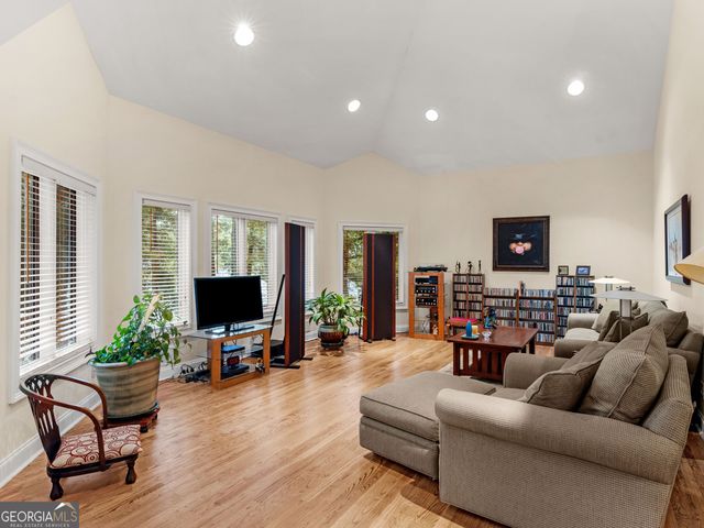 117 N Rand Court, Eatonton, GA 31024