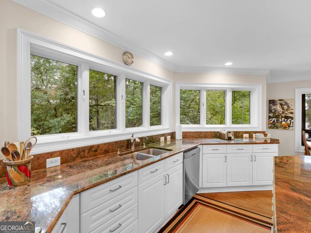 117 N Rand Court, Eatonton, GA 31024