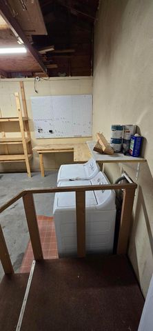 1014 Maplehill Drive, Albert Lea, MN 56007