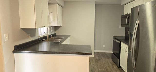 1014 Maplehill Drive, Albert Lea, MN 56007