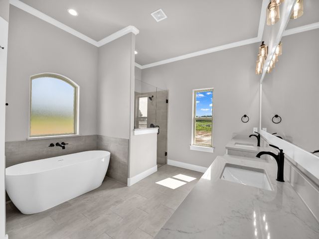 2000 Forest Bridge Drive, Azle, TX 76020