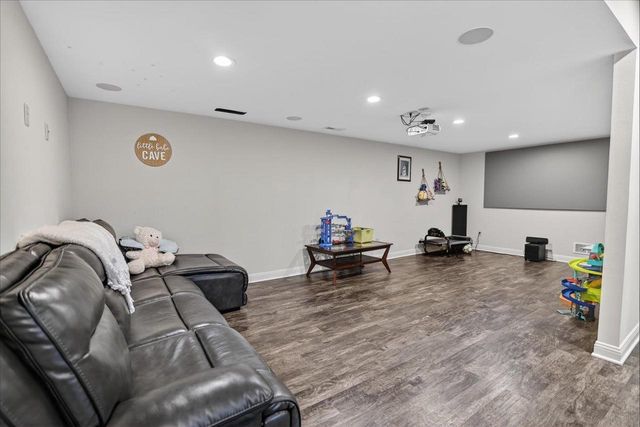 1276 Fairhaven Road, Sun Prairie, WI 53590