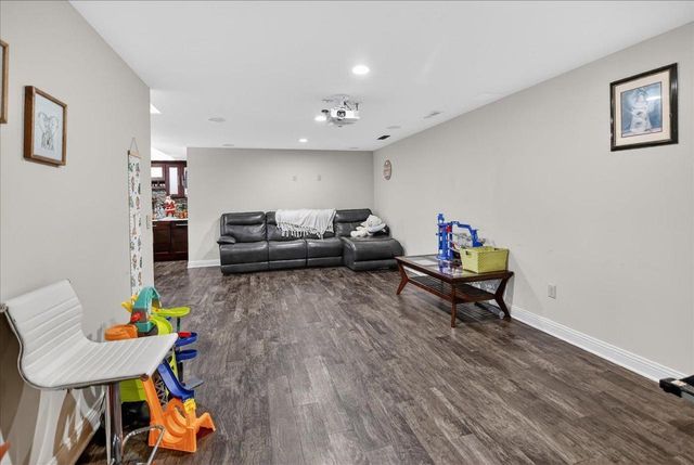 1276 Fairhaven Road, Sun Prairie, WI 53590