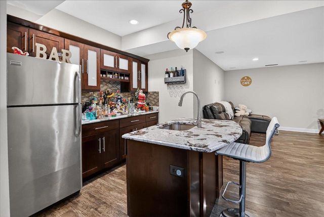 1276 Fairhaven Road, Sun Prairie, WI 53590