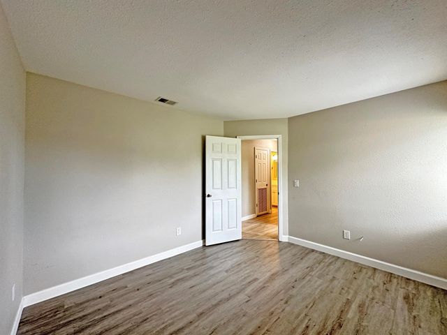 1852 SE Rainier Road, Port St Lucie, FL 34952