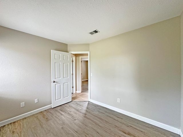 1852 SE Rainier Road, Port St Lucie, FL 34952