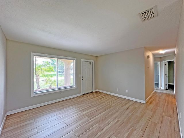 1852 SE Rainier Road, Port St Lucie, FL 34952