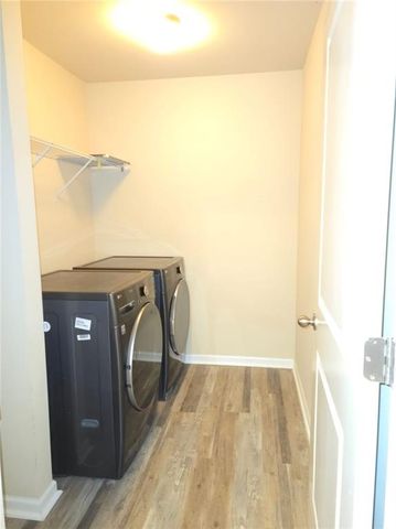 3524 Castleberry Village Cir, Cumming, GA 30040