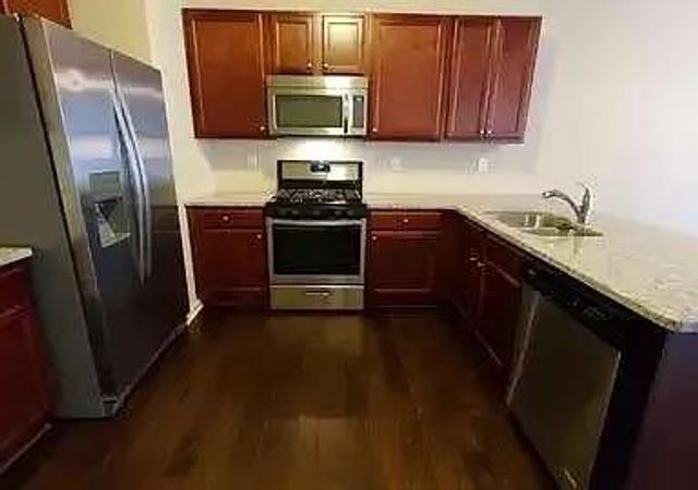 3524 Castleberry Village Cir, Cumming, GA 30040