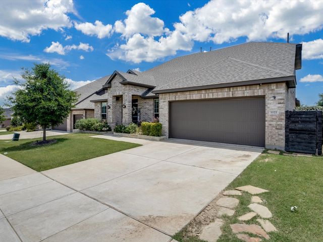1021 Daylily Drive, Northlake, TX 76226