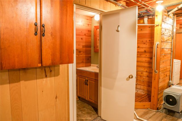 5370 NE 5th Street, Des Moines, IA 50313