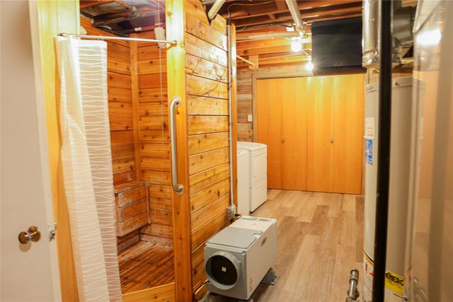 5370 NE 5th Street, Des Moines, IA 50313