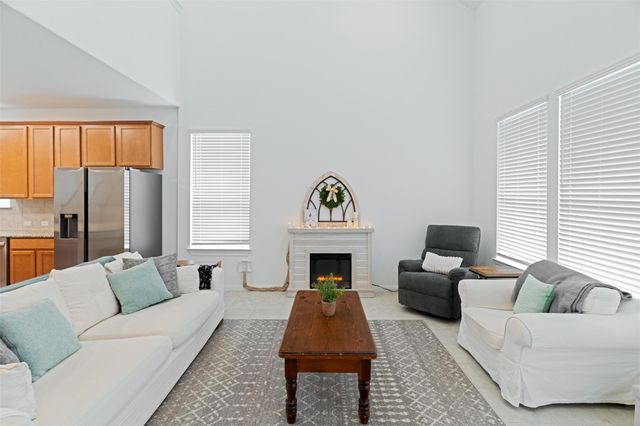 237 Sand Lily LN, Georgetown, TX 78626