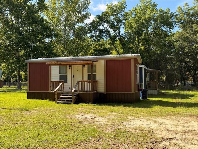 7710 Pecan Drive S, Irvington, AL 36544