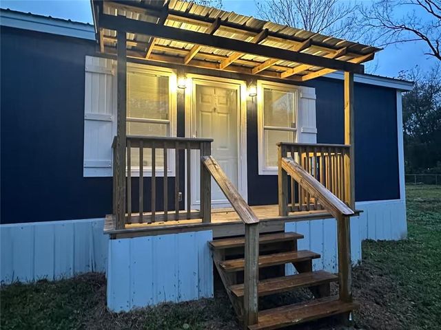 7710 Pecan Drive S, Irvington, AL 36544